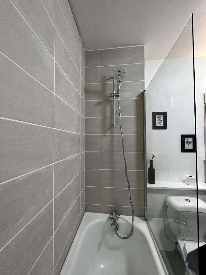 Superbe Appartement Confortable, Proche Centre Ville Rennes Kültér fotó